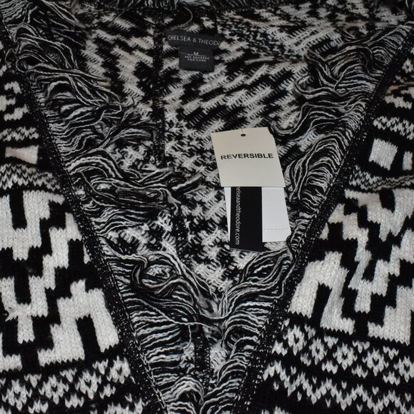 Chelsea & Theadore Open Front Fringe Wrap Sweater Black and White Size M - Picture 4 of 9